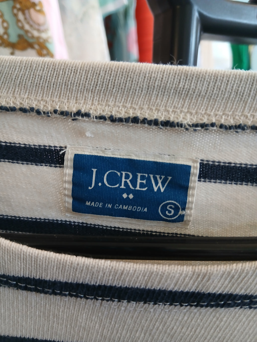 J CREW WHITE AND BLUE STRIPES LONG SLEEVE TOPS SIZE SMALL
