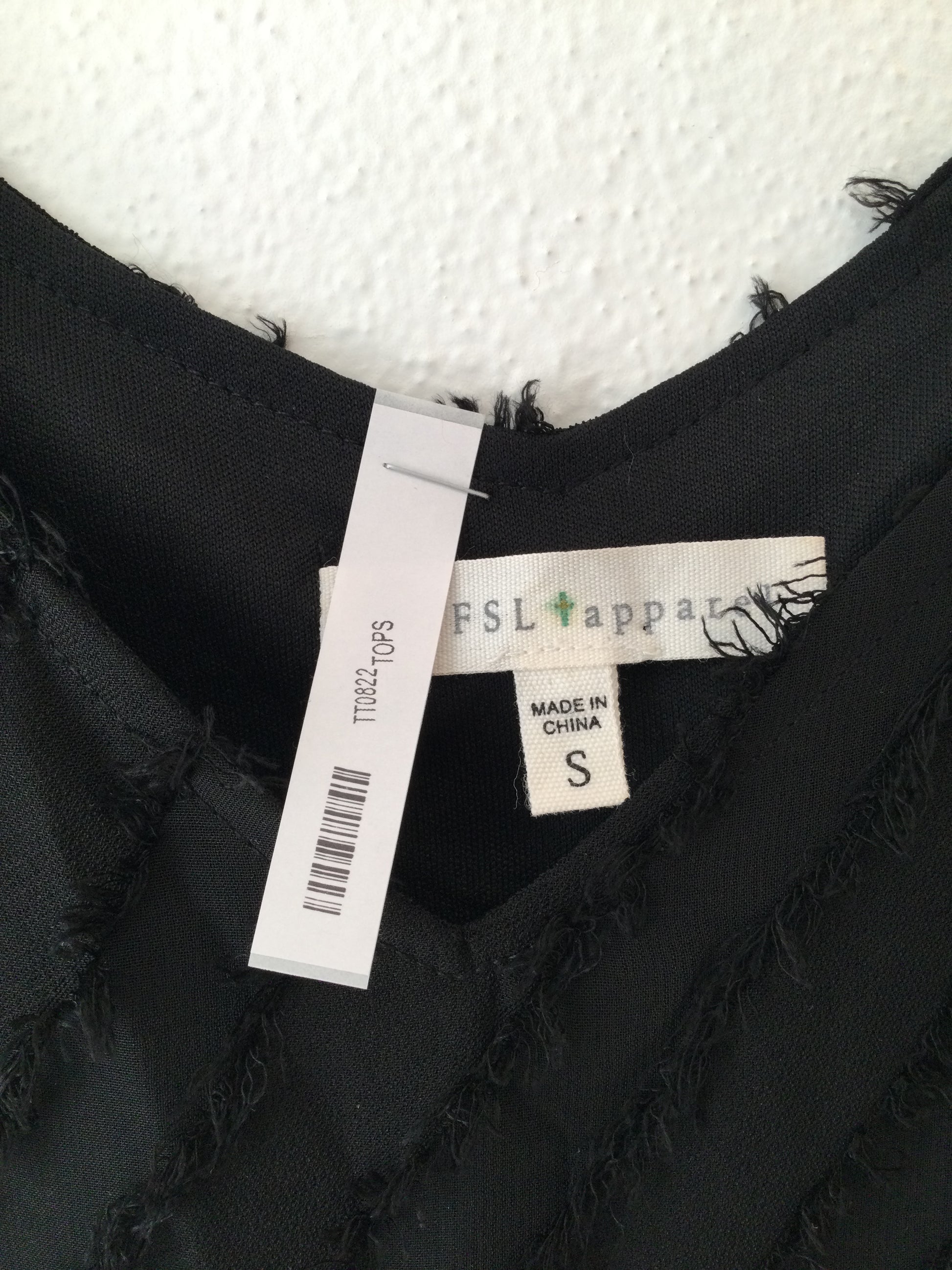 FSL apparel size small black top TT0822