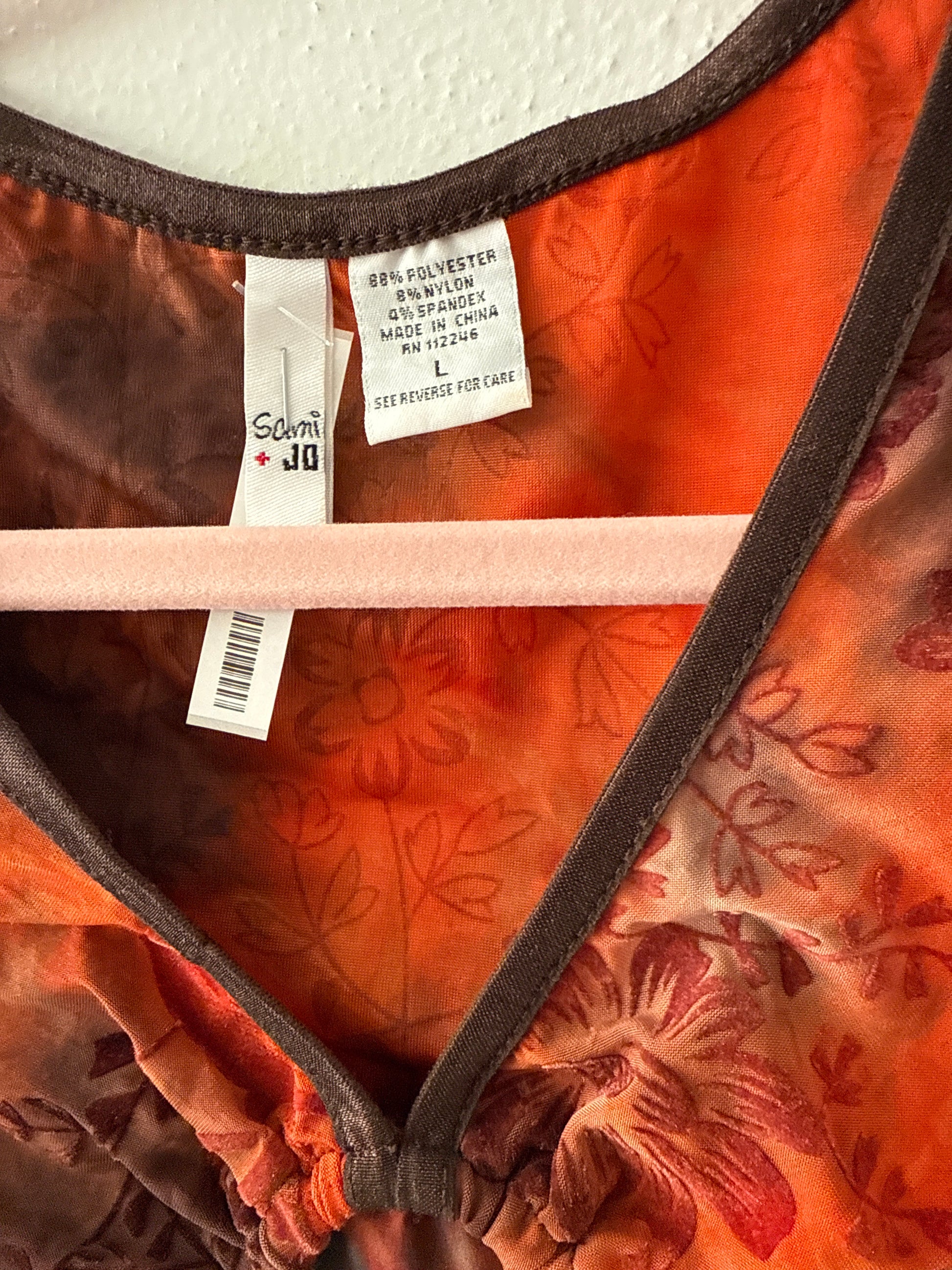 Orange Y2K top size large TT4252
