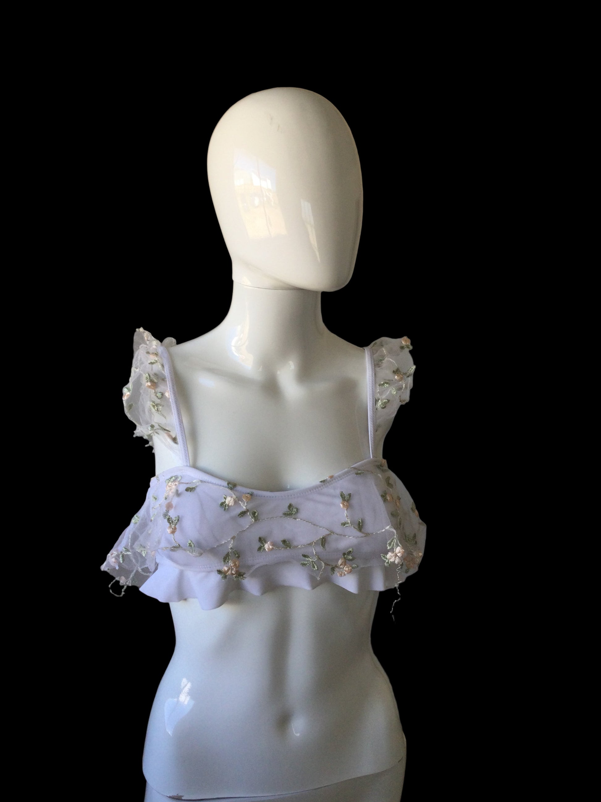 SHEIN Size small white and silver top  TT0466￼￼