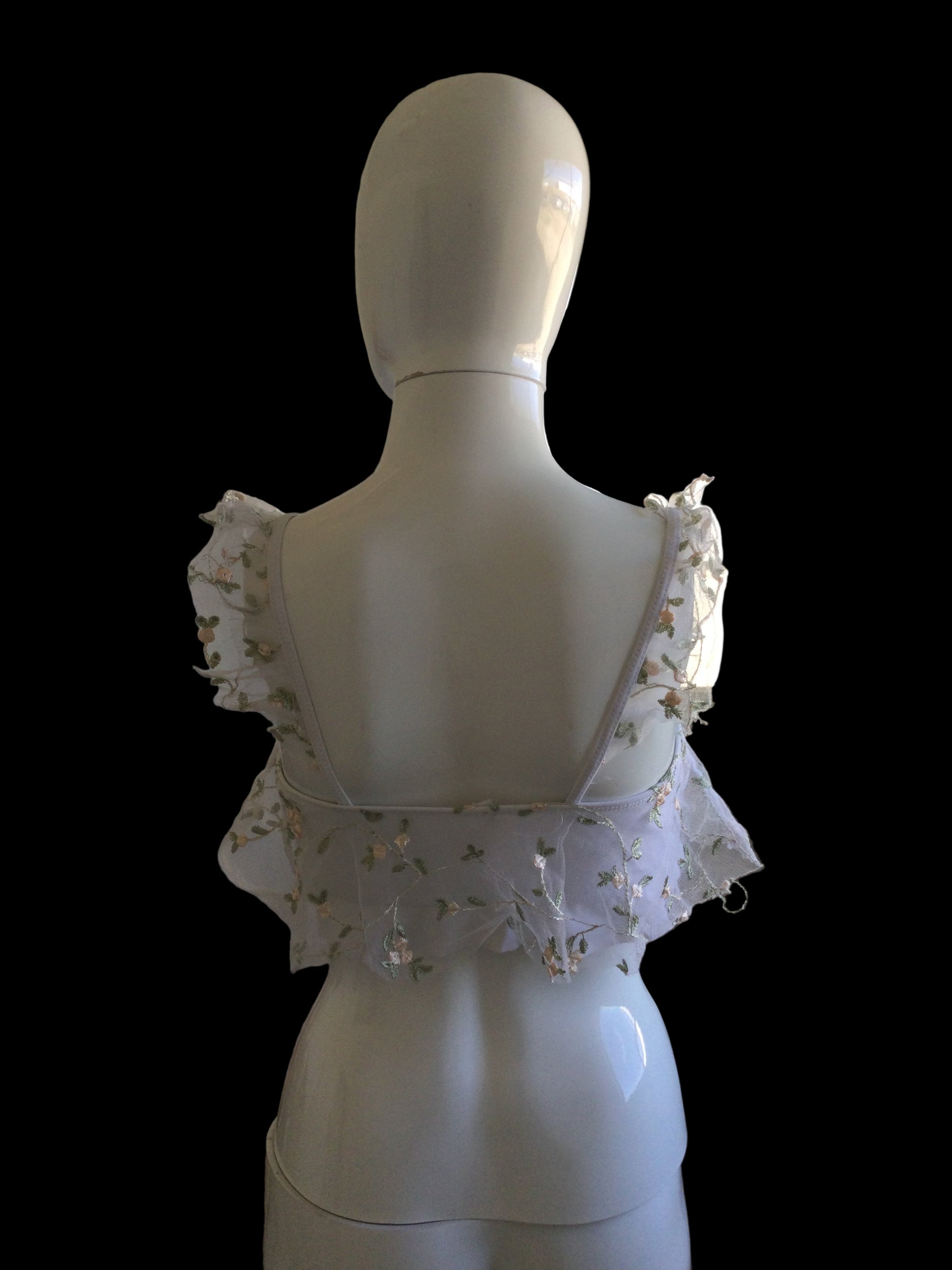 SHEIN Size small white and silver top  TT0466￼￼