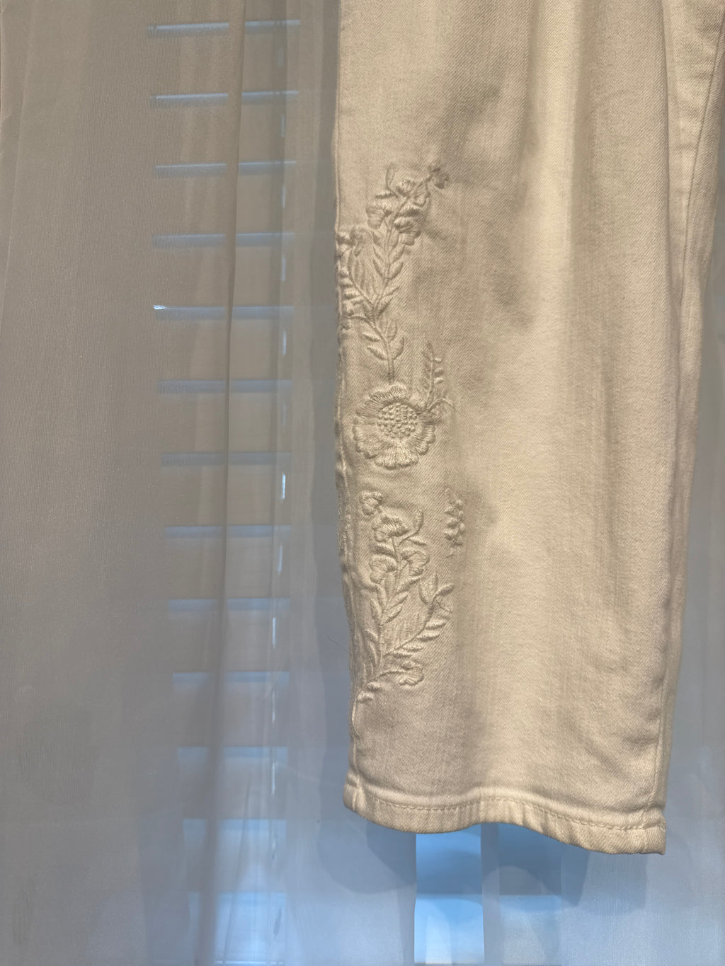 Talbots flawless high waist jogging crop on size 14 BB01240