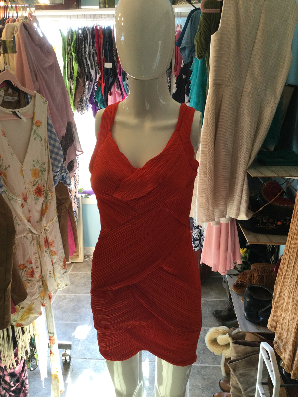 RED DRESS