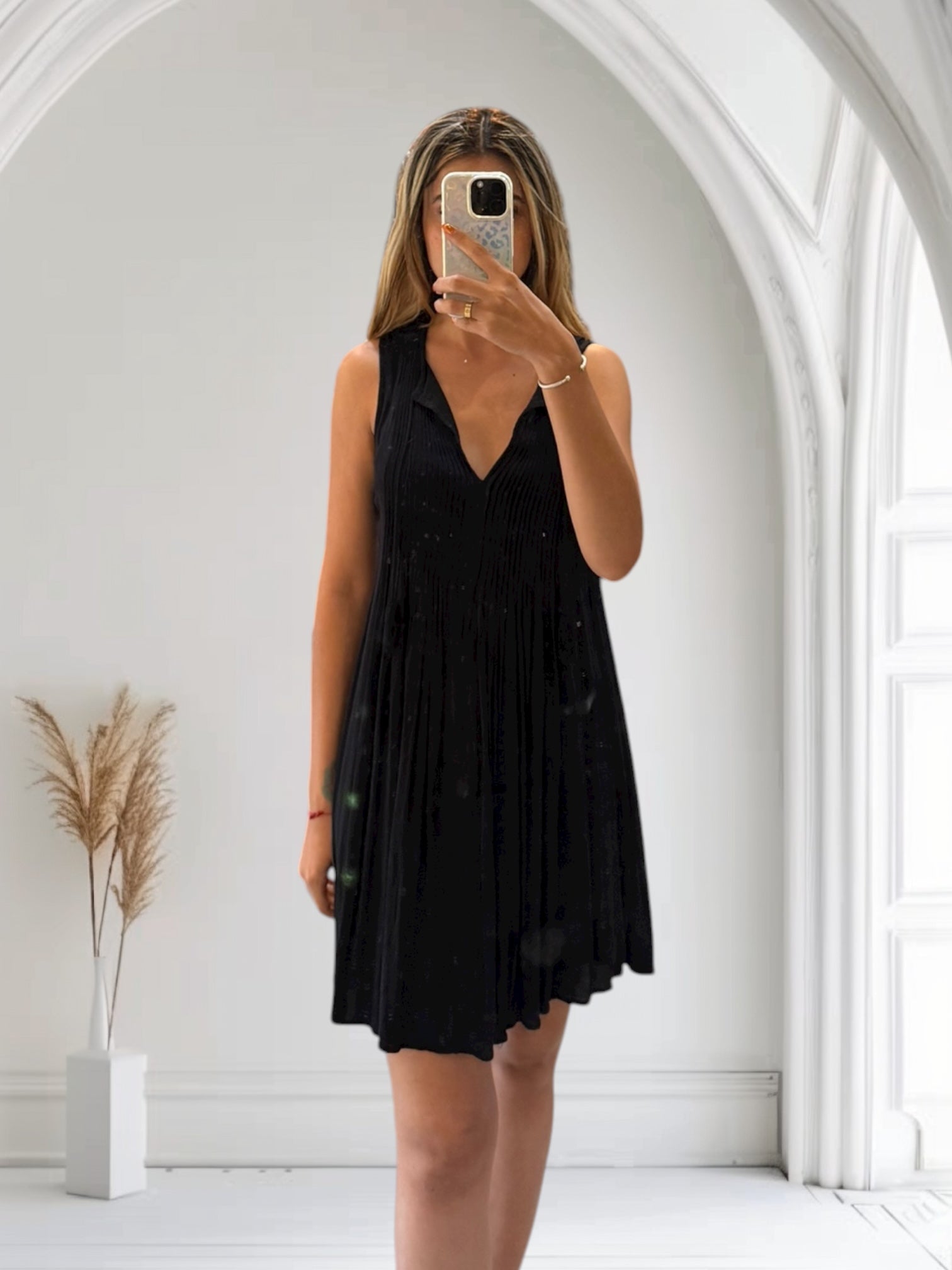 Black dress size small