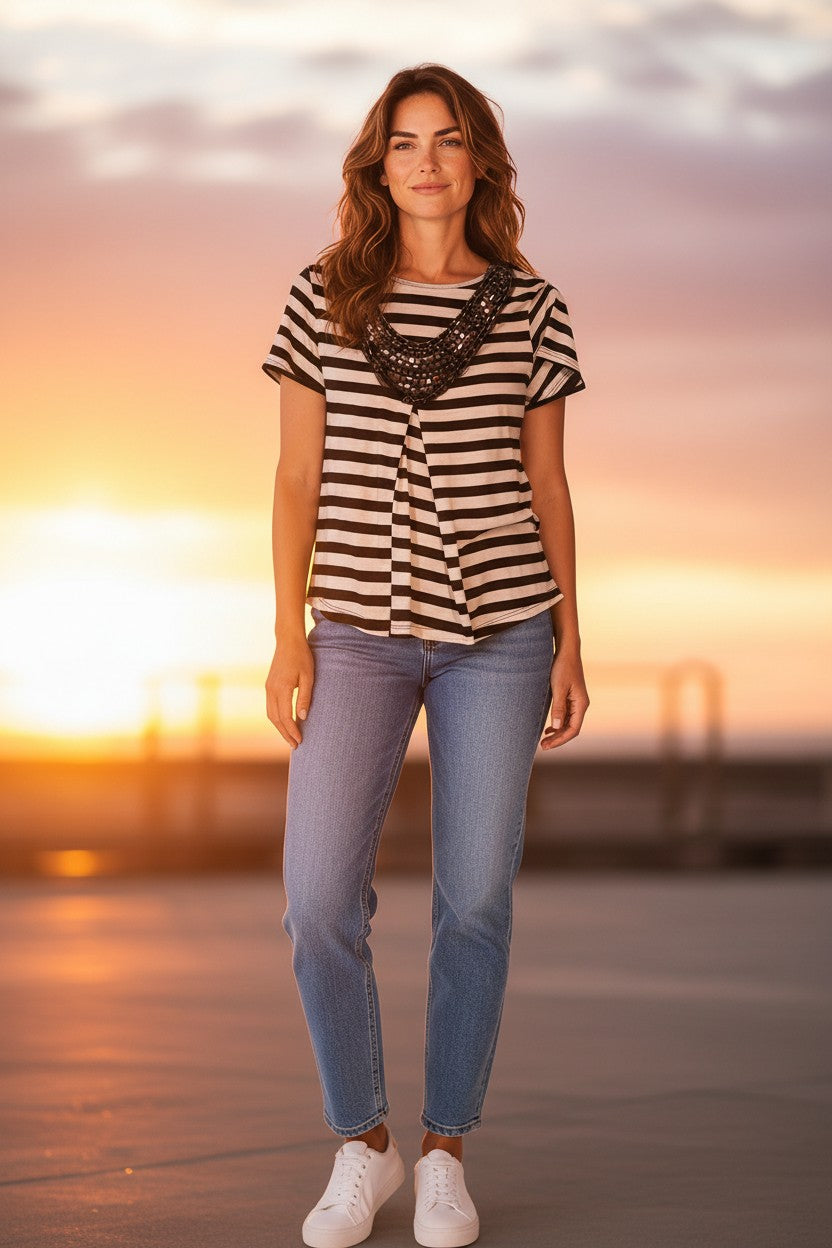 BEBE SRTIPE Y2K TOP SMALL